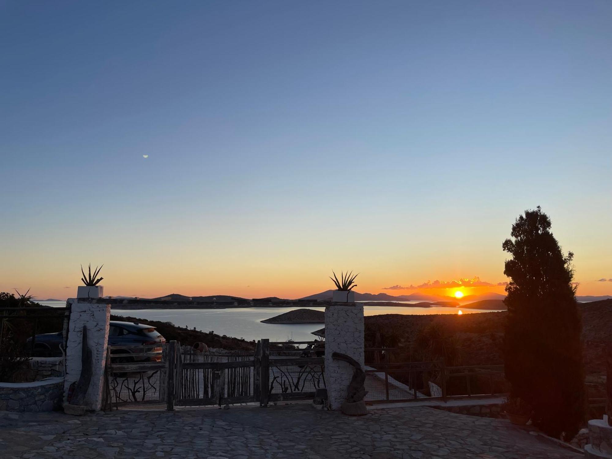 Villa Zografos Irakleia  Eksteriør billede